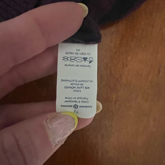 Lululemon beanie - Picture 4 of 4